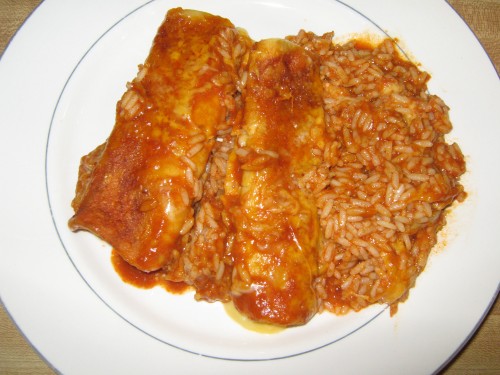 Cheese Enchiladas with Rice & Sauce
