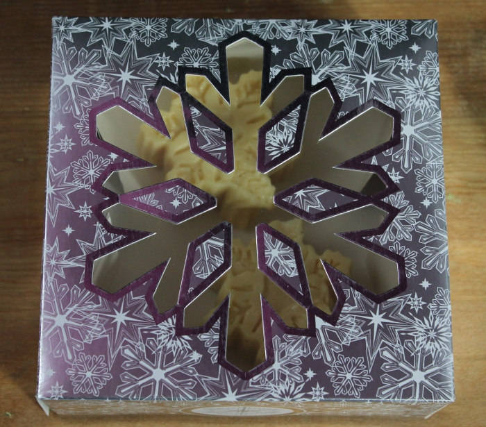 Snowflake treat box