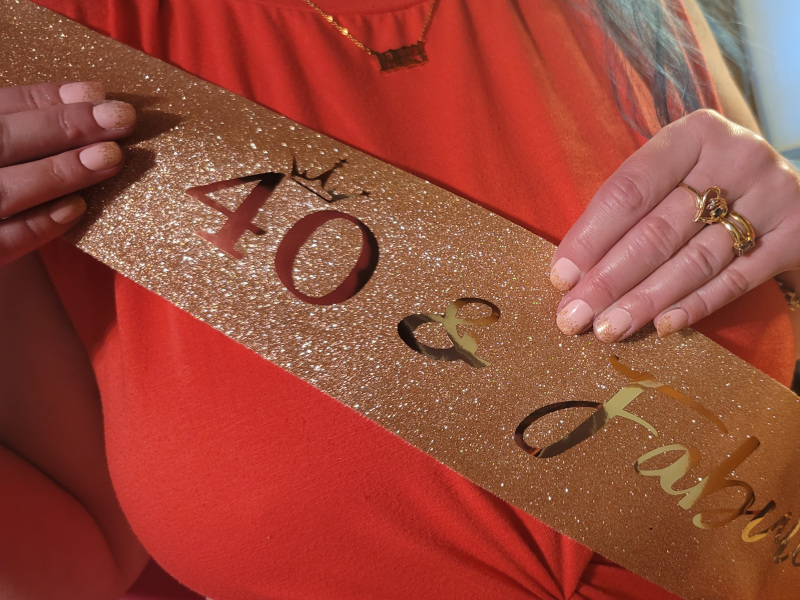 Nails that match the sash