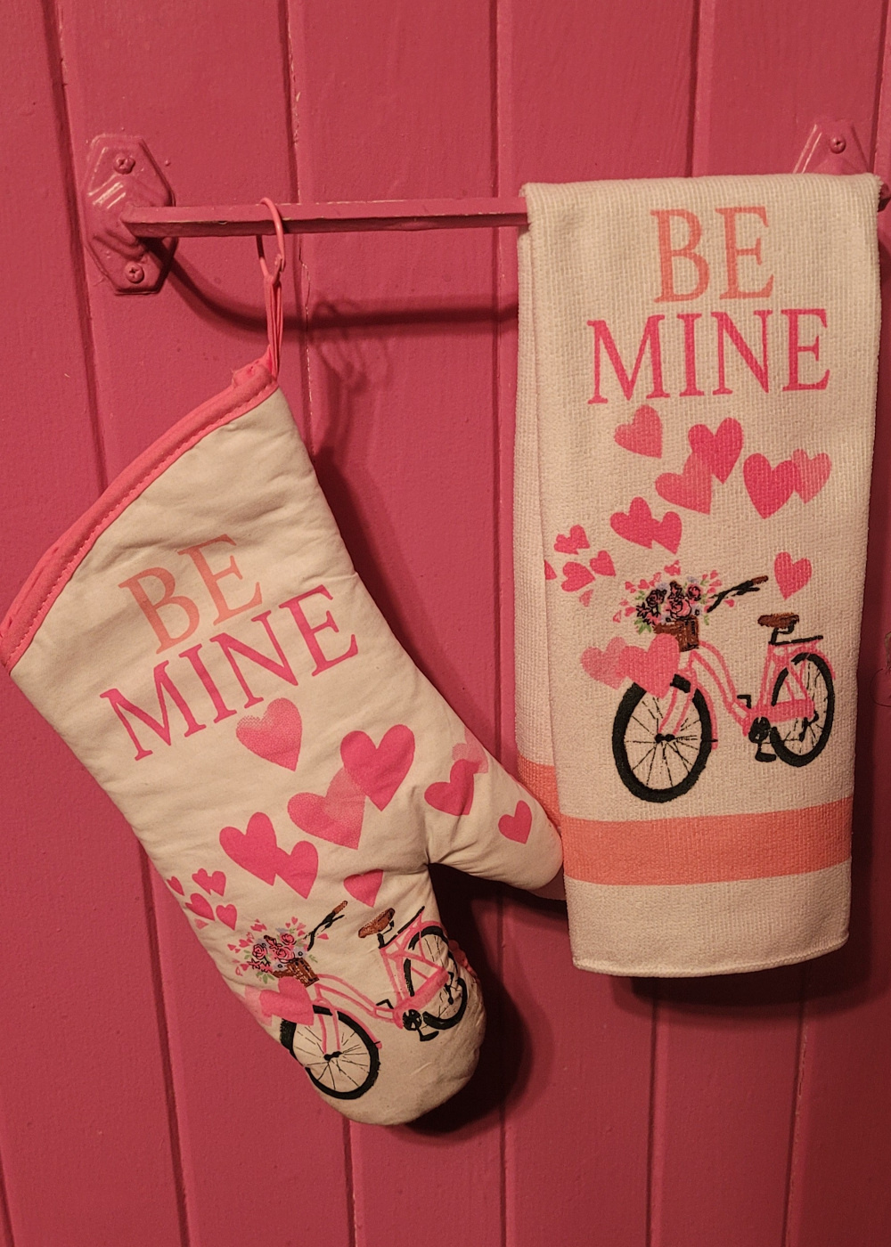 Valentine's Day Kitchen Decor