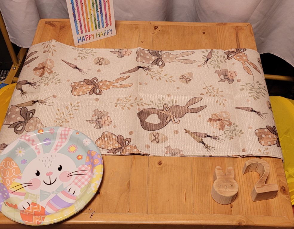 Table setting for the party